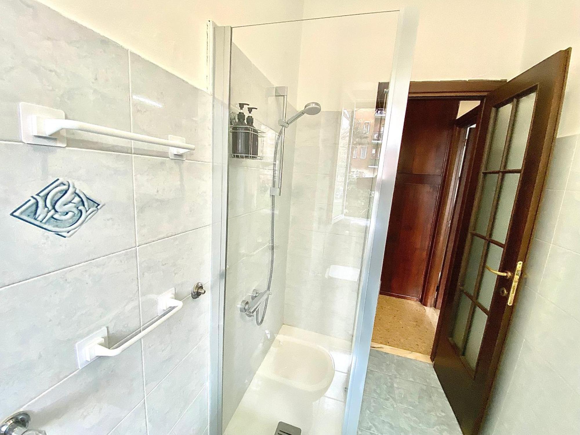 Ferienwohnung Navigli Style, Tra Metropolitana Famagosta, Comfort E Modernita Mailand Exterior foto