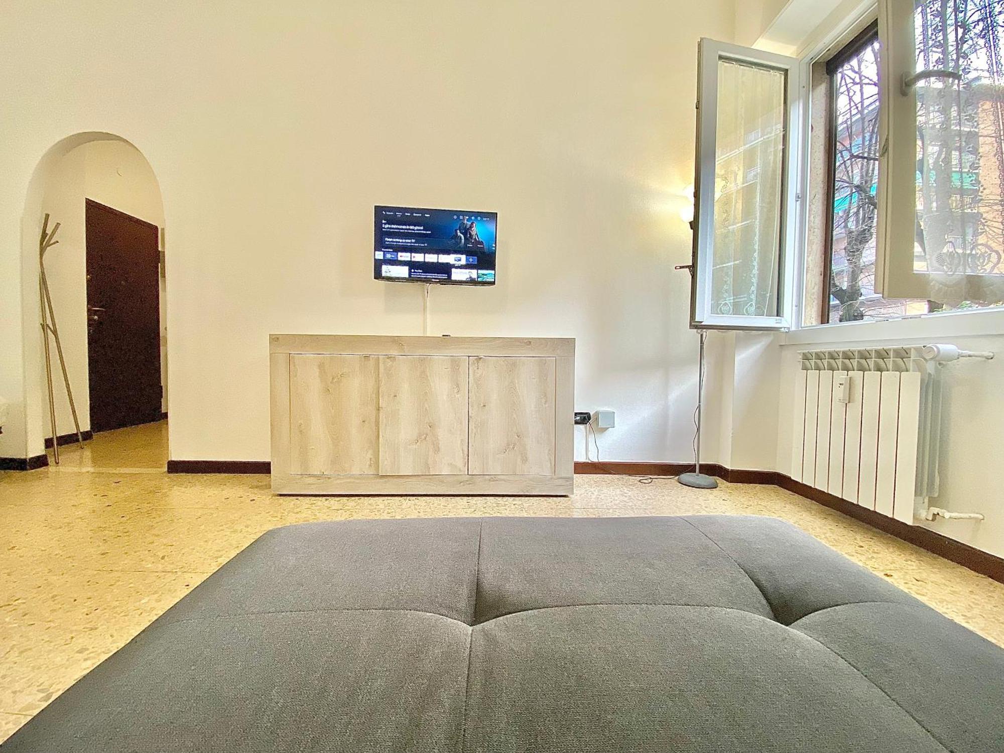 Ferienwohnung Navigli Style, Tra Metropolitana Famagosta, Comfort E Modernita Mailand Exterior foto